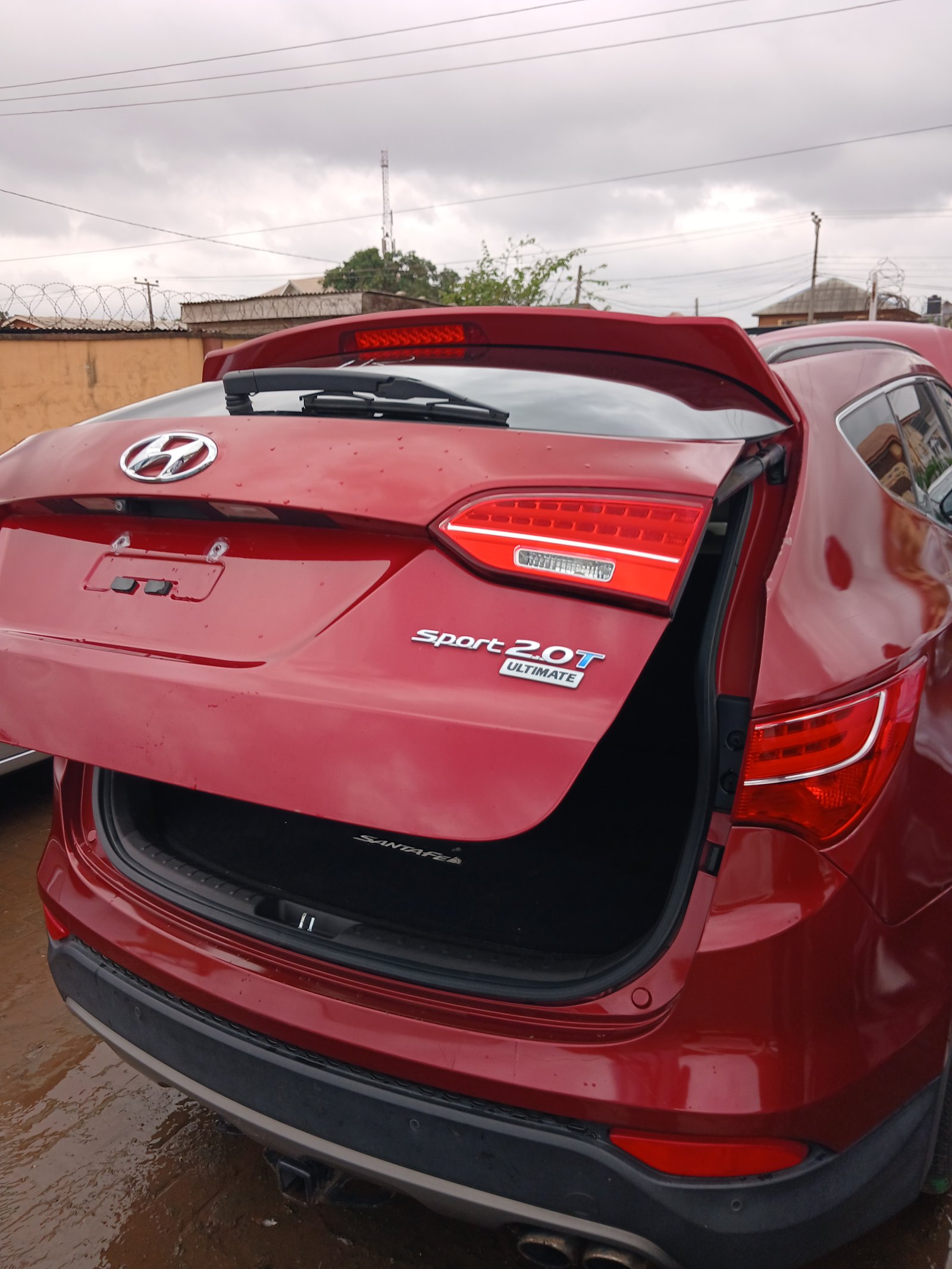 2016 Hyundai SANTA FE photo 15