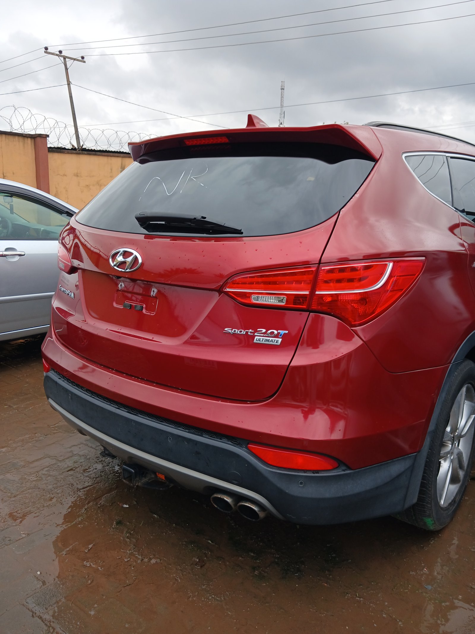 2016 Hyundai SANTA FE photo 12