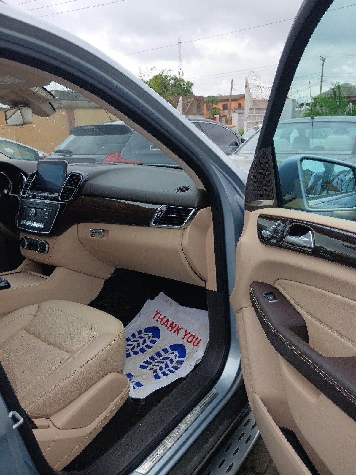 2017 Benz GLE 350 4MATIC photo 2